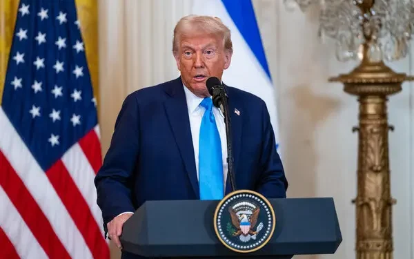 Trump frena nuevos ataques a Venezuela y habla de cooperación con Caracas 1 Trump dice haber cancelado la segunda ola de ataques contra Venezuela tras liberacion de presos politicos 600x375 1