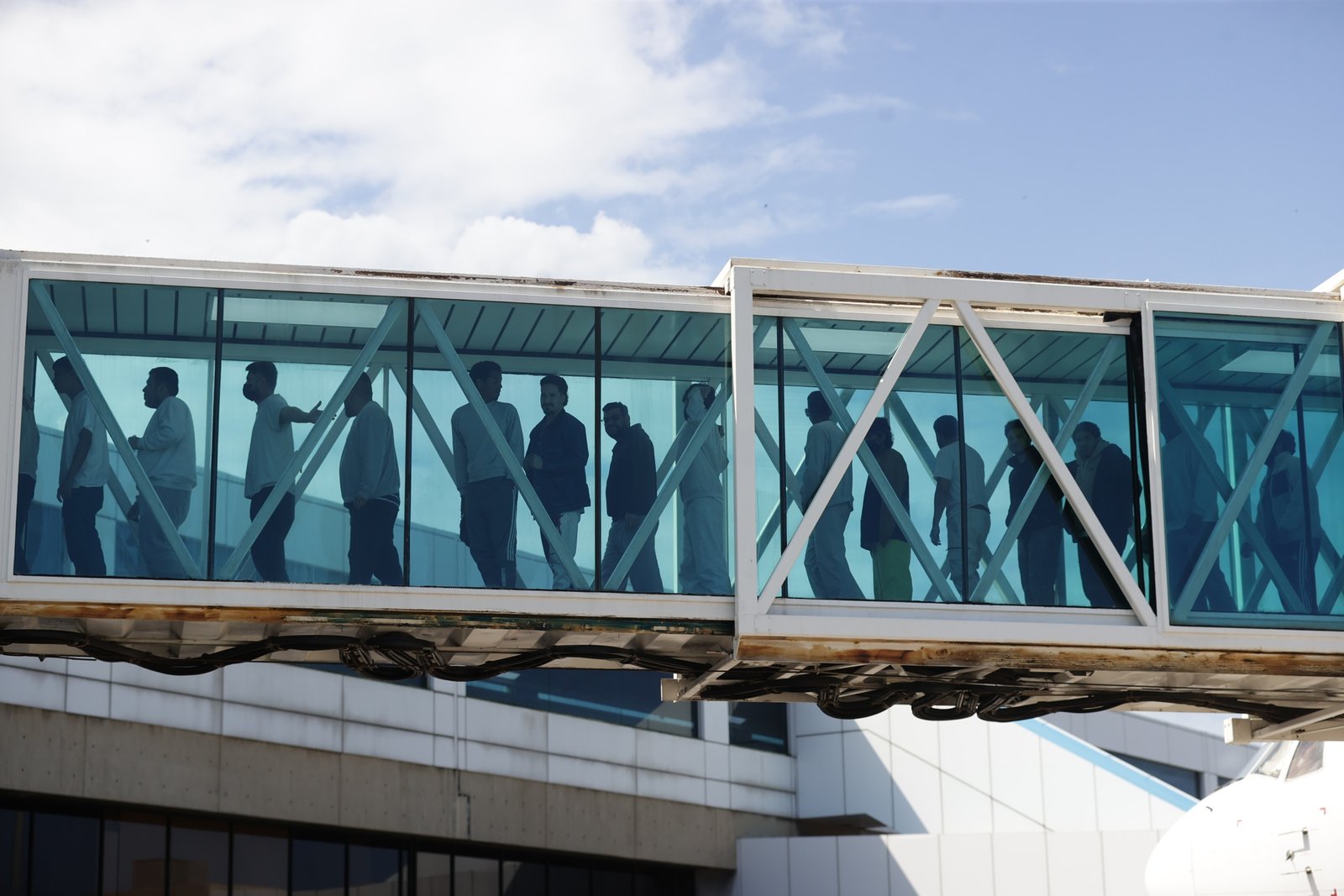 aefe0a2f7a0c60a2144eeee7ee467ed2