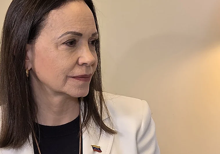 corina3 RjMO2GVPqbJYBFjQOFoIbVP