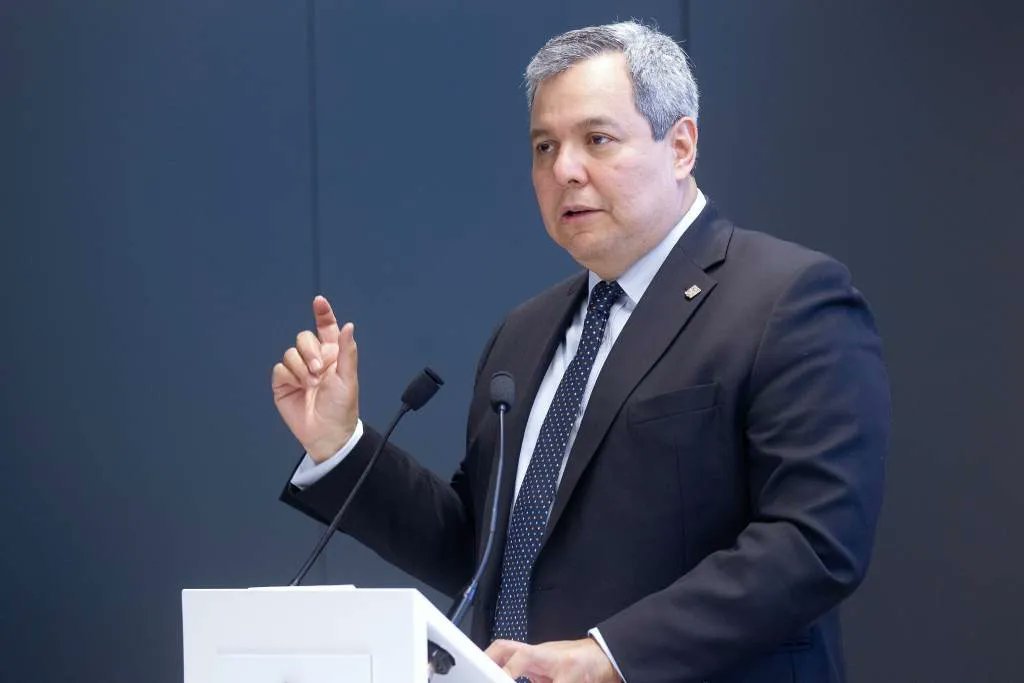 Mossi advierte que crisis de la ENEE queda fuera de emergencia fiscal 1 20230512 222842 1