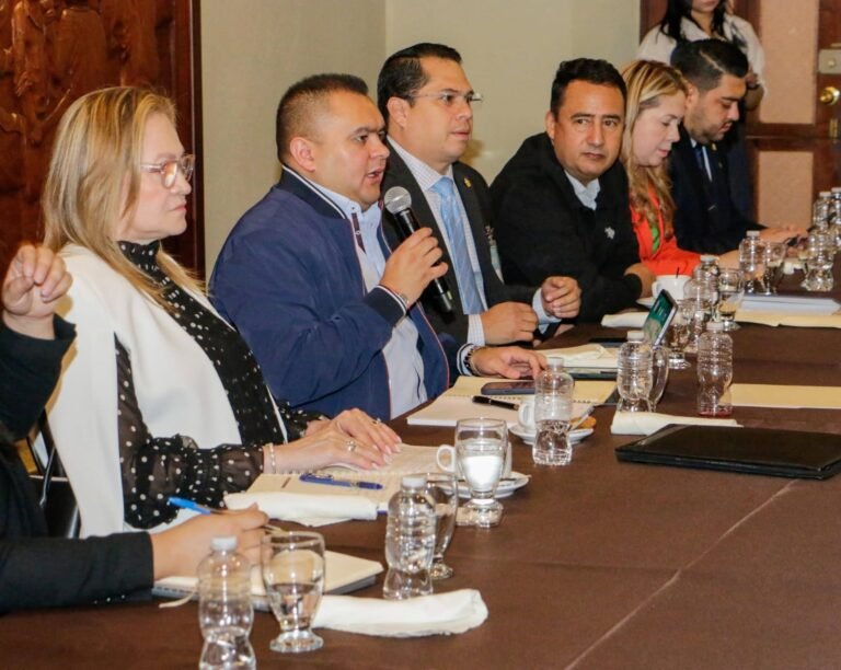 67e04c41 2b26 4e7e b24c 387f13f2664a