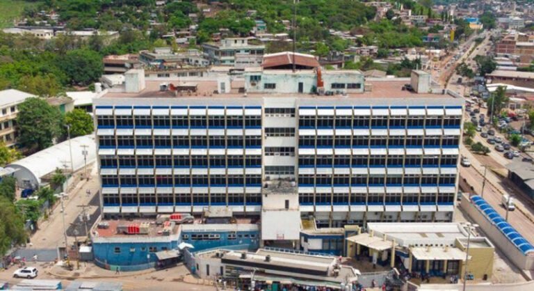 Hospital Escuela100 1