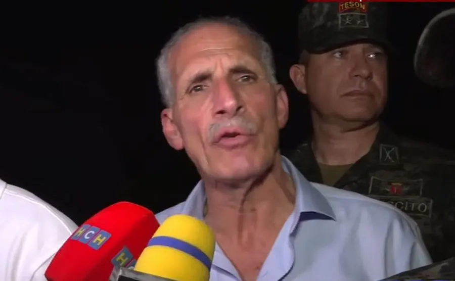 Asfura defiende independencia de poderes y anuncia recorte estatal por crisis fiscal 1 Nasry Asfura 17 02 26.jpg 1