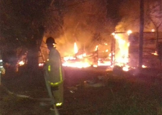 Hombre muere en incendio dentro de su vivienda en San Francisco de Yojoa 2 incendio vivienda