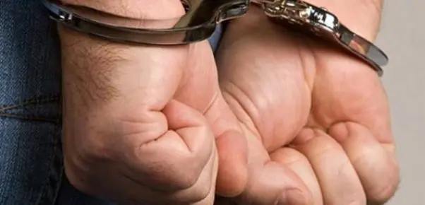 manos enchachadas.jpg