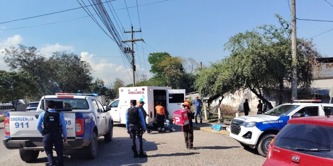 ¡Lamentable Pasajera de moto perece tras embestida de camioneta en SPS 1140x570 1