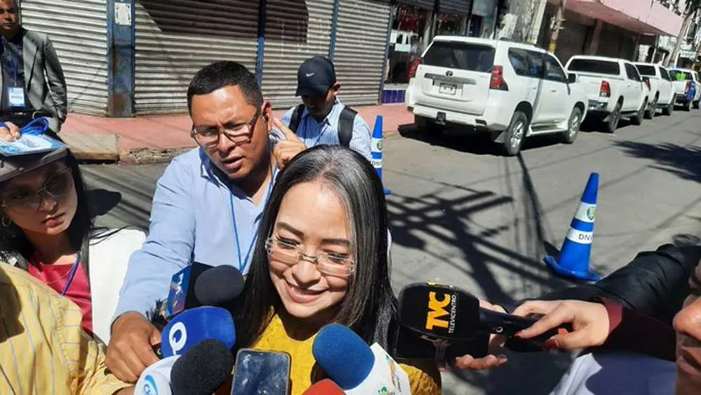 Gabriela Castellanos.jpg 5