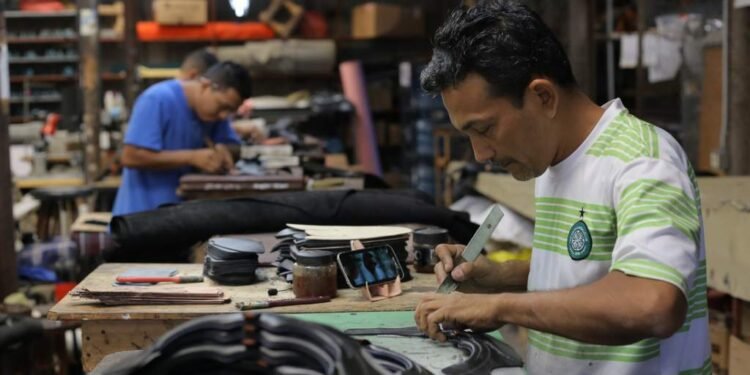 MIPYMES exigen apoyo económico urgente para enfrentar crisis financiera 2 Mayores acciones estatales piden las Mipymes para mantenerse a flote 750x375 1