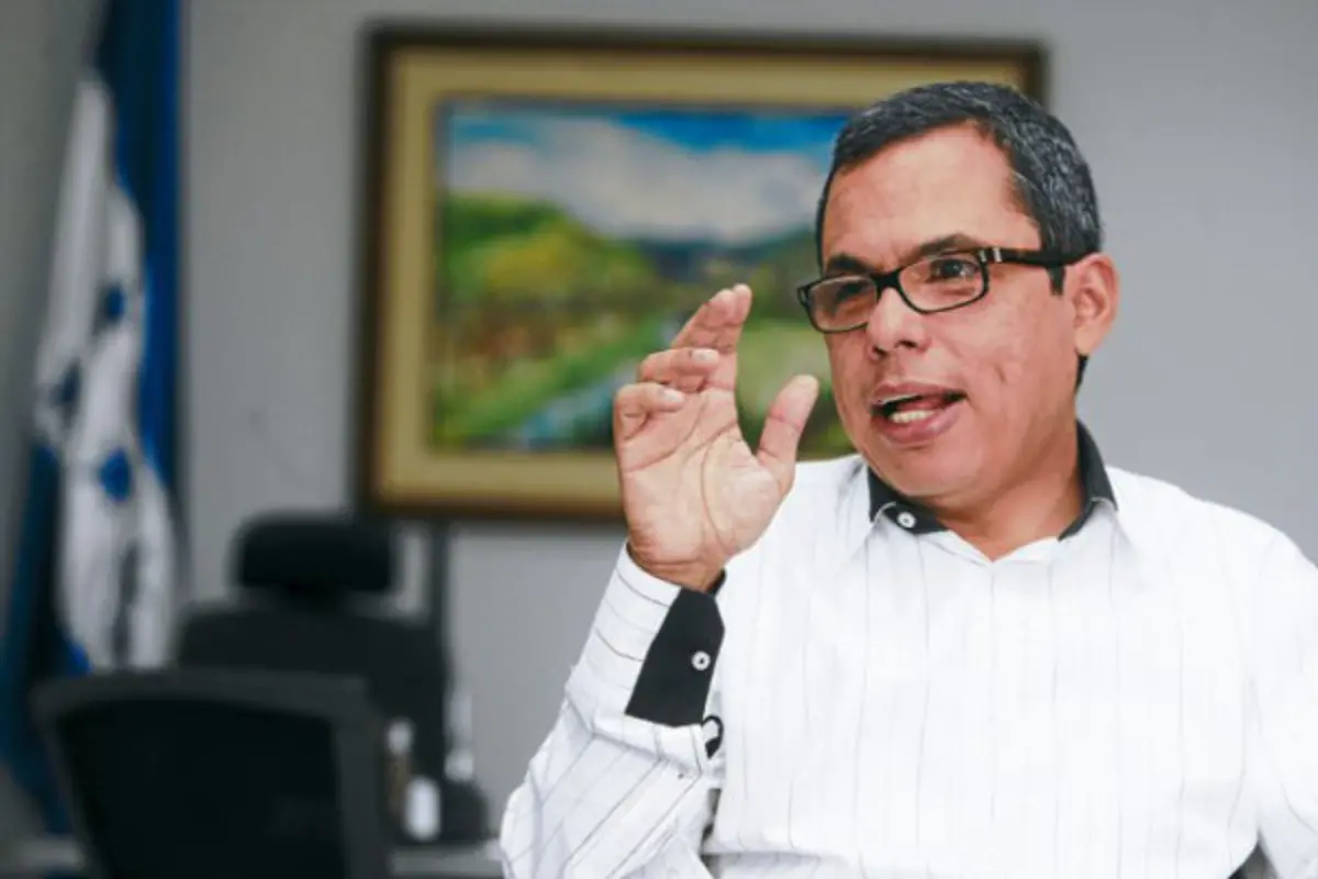 Economista advierte que reducción de instituciones debe evaluarse tras aprobación del presupuesto 1 NuestrasRevistas 75506 0 EH627729 MG126965586