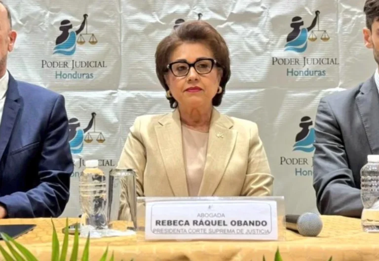 Rebeca Raquel Obando 1536x1056.jpg 2