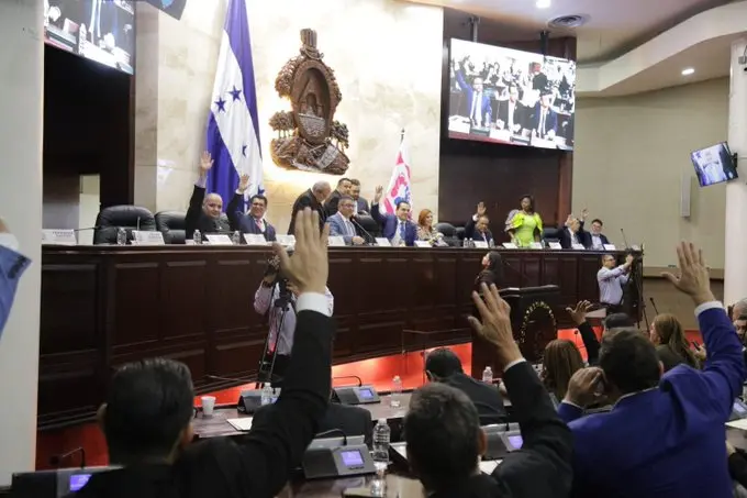 Congreso distribuye 35 comisiones y oposición dirigirá 15 espacios clave 2 comisiones legislativas.jpg