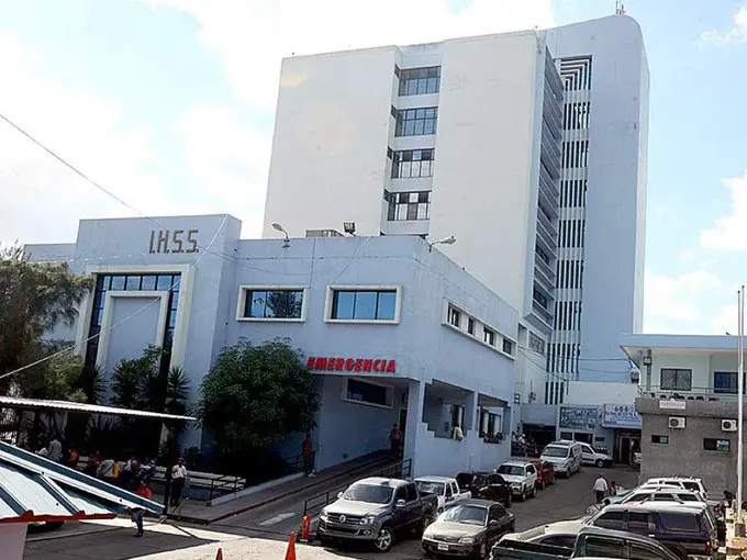 Derechohabientes del IHSS se quejan por falta de atención y escasez de medicamentos 9 ihss.jpg 3